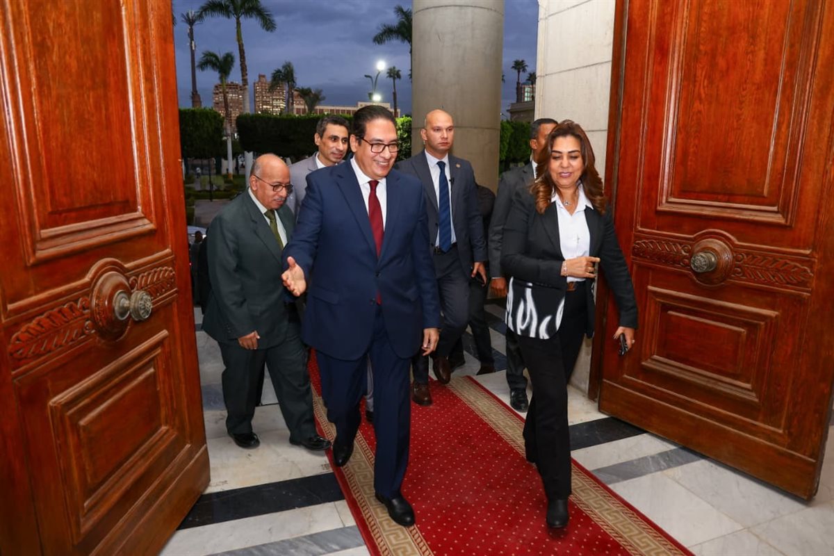 جانب من الزيارة