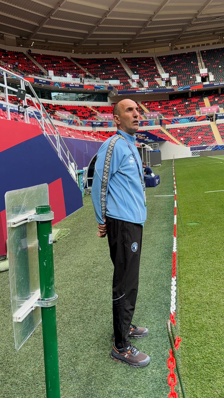 مدرب بيراميدز يعاين ملعب مباراة فلامنجو