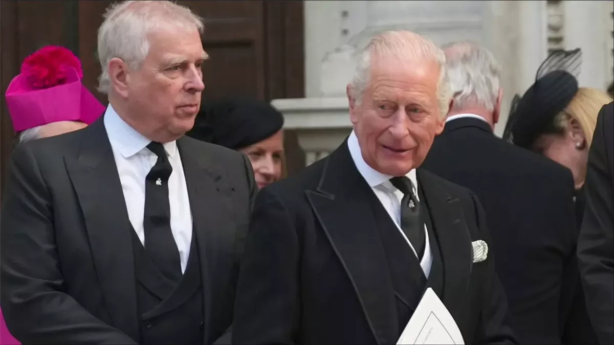 <strong>ظهور الأمير أندرو</strong>