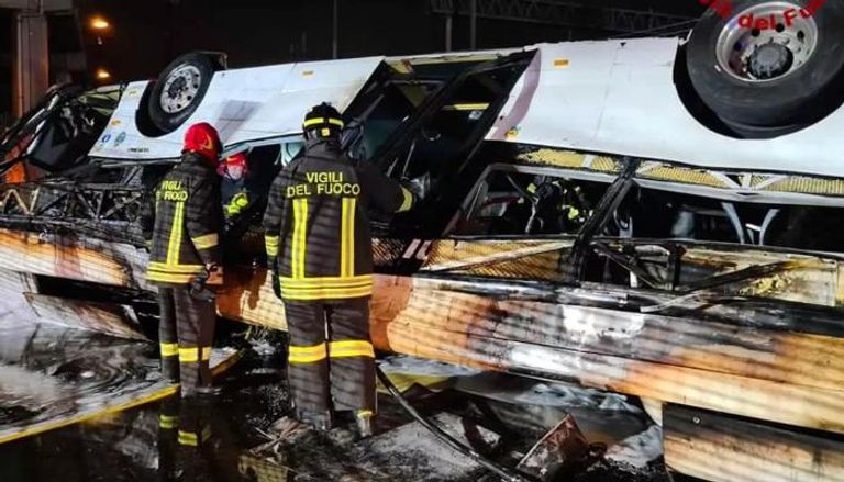 <strong>حادث سقوط حافلة</strong>