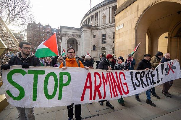 <strong>مظاهرات حاشدة لدعم الشعب الفلسطيني في غزة</strong>