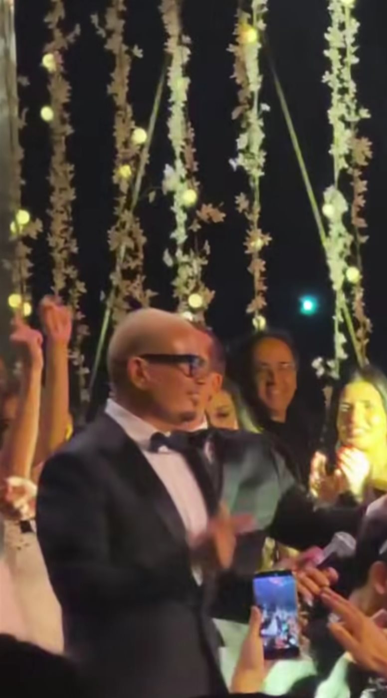 حفل زفاف مدير أعمال عمرو دياب