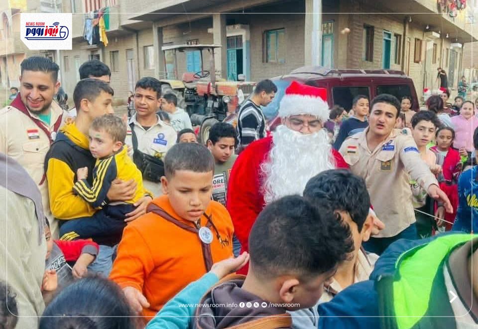 بابا نويل يحتفل برأس السنة في المنيا&nbsp;