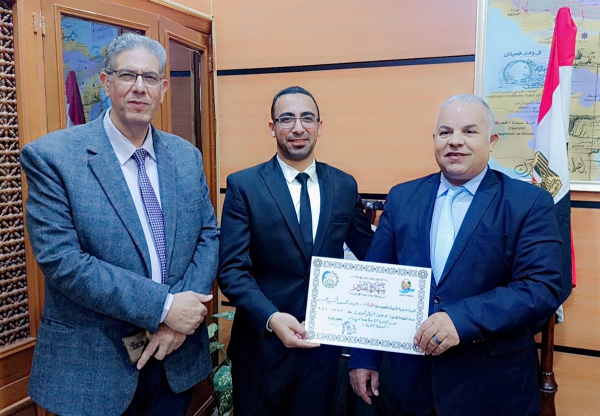 قبيصي يكرم شباب المبادرة الرئاسية 