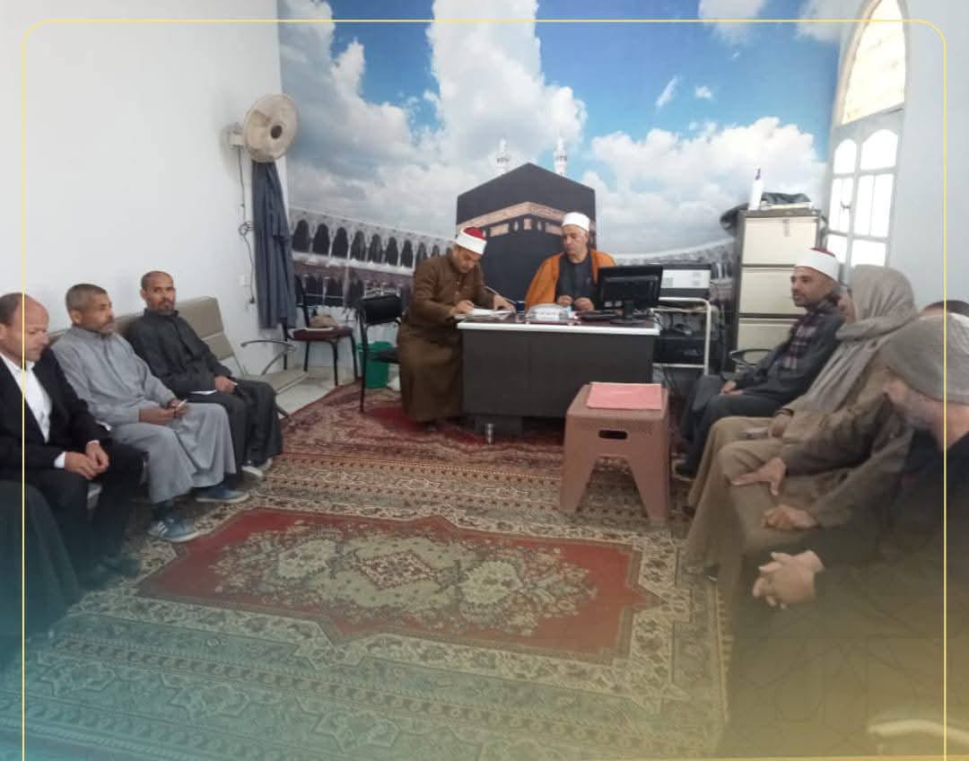مدير أوقاف الفيوم يواصل جولاته المرورية على الإدارات لضبط العمل الدعوي والإداري