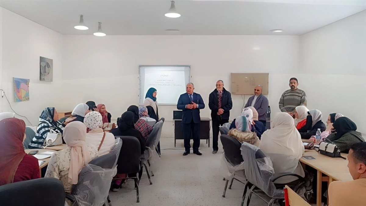 قبيصي يتابع البرنامج التدريبي 1713 معلم مساعد بالدفعة الخامسة – لغة عربية بالفيوم