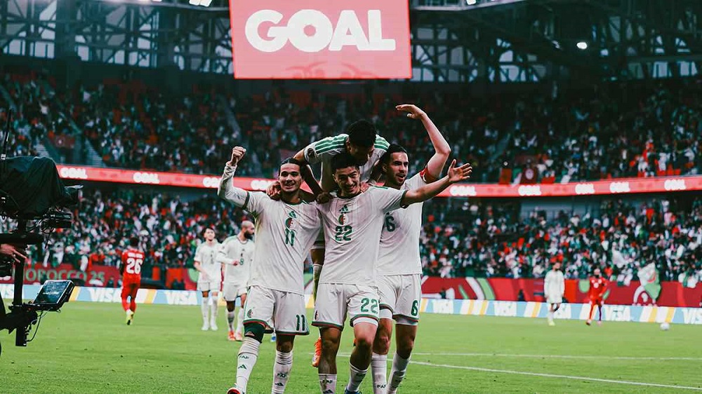 <strong>منتخب الجزائر&nbsp;</strong>