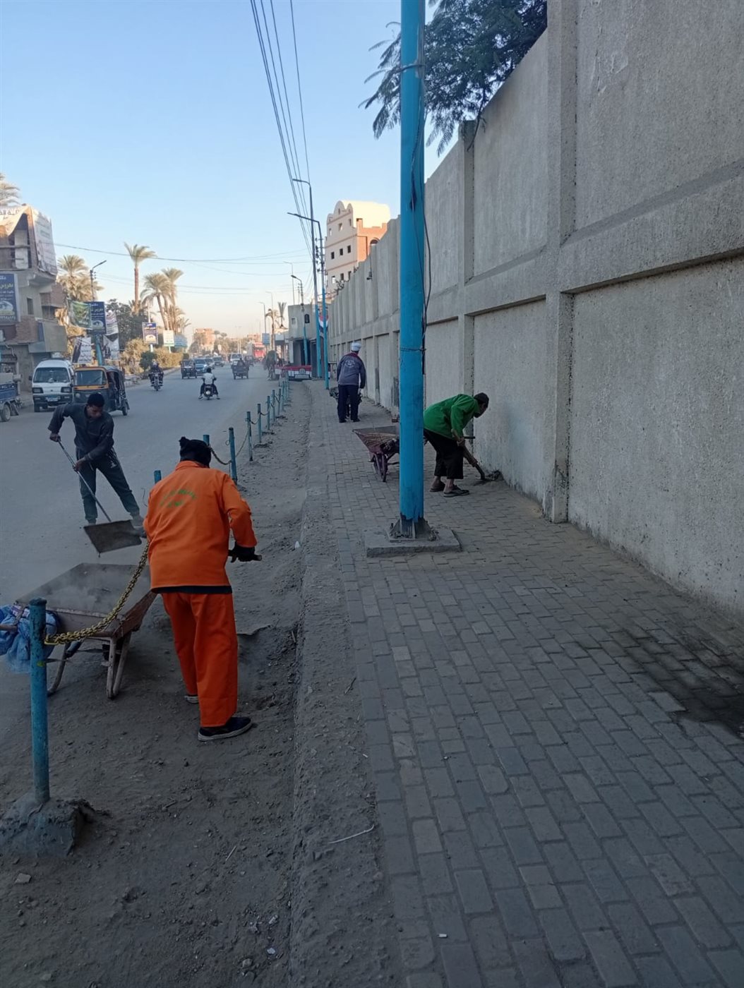 رئيس مركزابشواى: رفع ٣٤٠ طن قمامة ومخلفات بحملة نظافة لأعمال التشجير والتجميل<br>&nbsp;