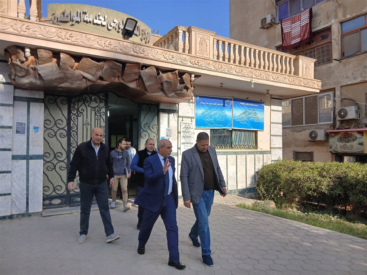 السكرتير العام لمحافظة الفيوم يعقد لقاء خدمة المواطنين بمركز طامية