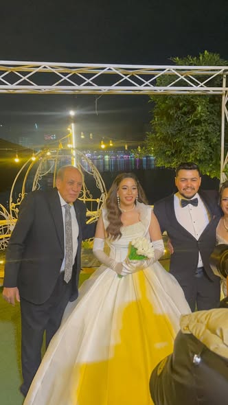 حفل زفاف ابنة الفنان منير مكرم&nbsp;