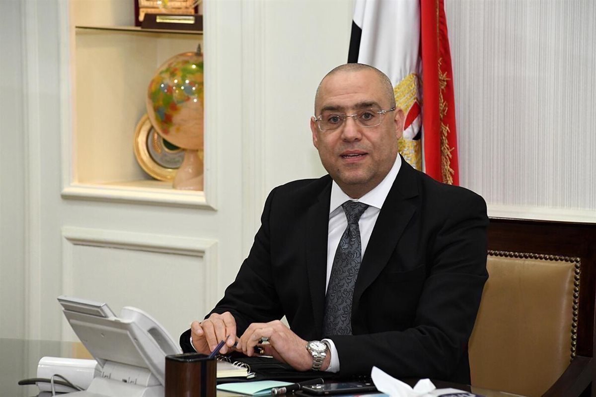 <strong>عاصم الجزار</strong>