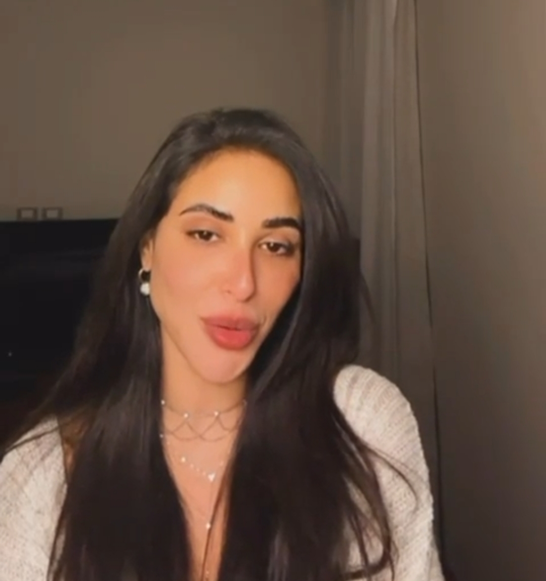 نجوم الفن والسوشيال ميديا يروجون لحفل الجمهور يغني
