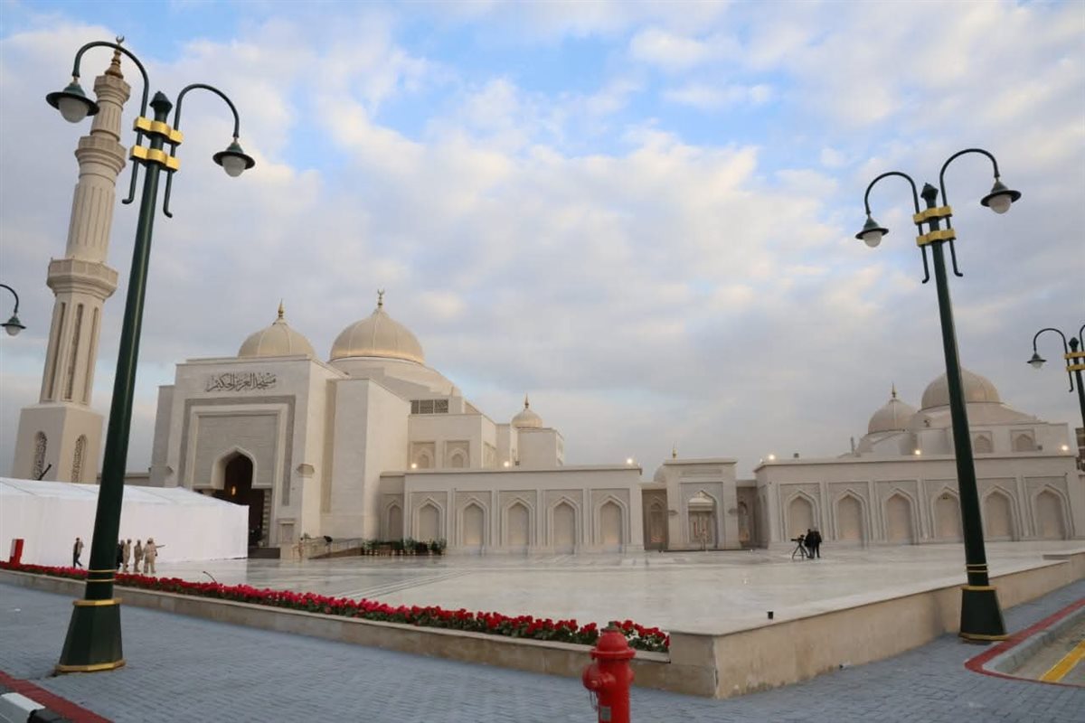 مسجد العزيز الحكيم بالمقطم