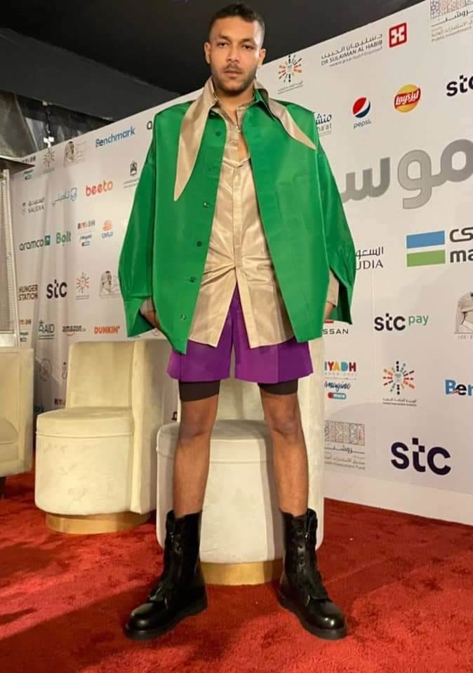 ويجز بإطلالة غريبة سابقا&nbsp;