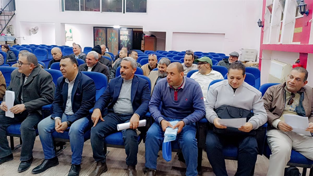 تعليمات مشددة لمديري مدارس التعليم الفني بالانتهاء فوراً من تسجيل استمارات طلاب الدبلومات الفنية 2026