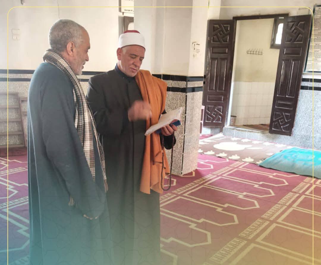 مدير مديرية أوقاف الفيوم يواصل جولاته المرورية على المساجد لمتابعة انتظام سير العمل وانضباطه