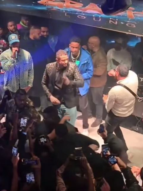 أحمد الفيشاوي مع مطرب الراب السوداني الأمريكي ليل فريني
