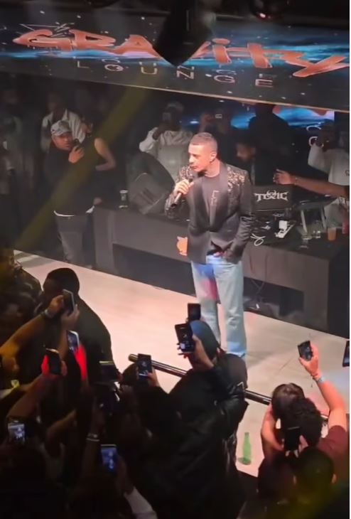 أحمد الفيشاوي مع مطرب الراب السوداني الأمريكي ليل فريني