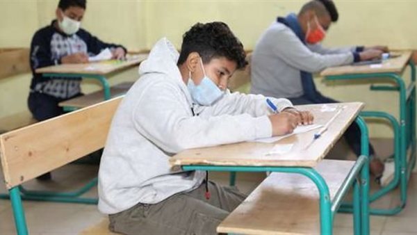 امتحانات أبريل 2026 لصفوف النقل