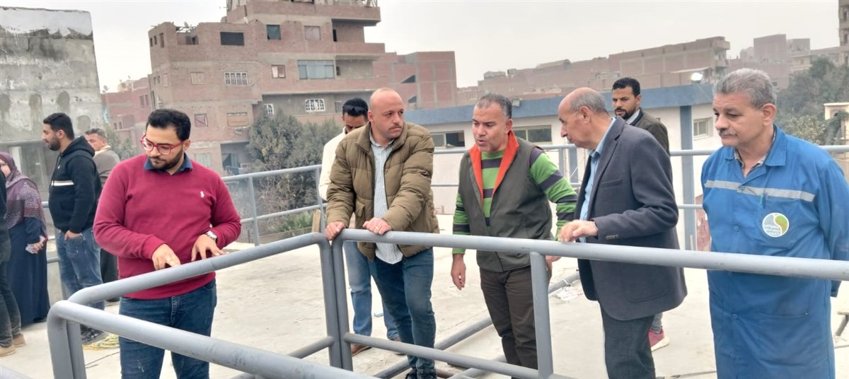 رئيس مياه الفيوم يتفقد أعمال إنشاء محطتي مياه الشرب بقحافة والعزب الجديدة ضمن مشروعات «حياة كريمة»