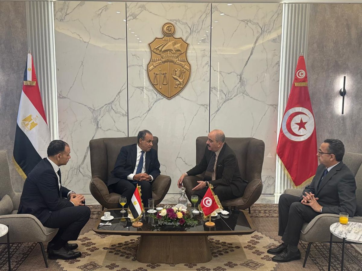 <strong>وزير الخارجية يصل إلى مطار قرطاج الدولي</strong>