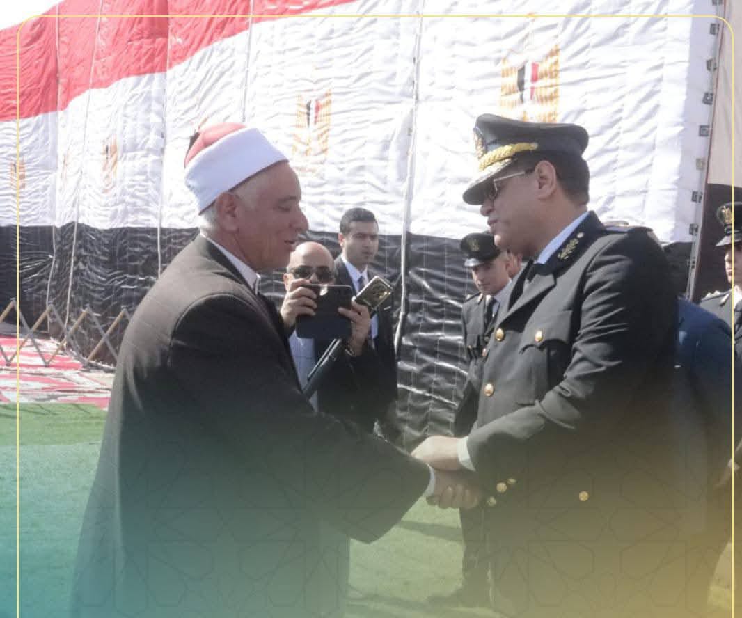 مدير مديرية أوقاف الفيوم يهنئ مديرأمن الفيوم بمناسبة عيد الشرطة