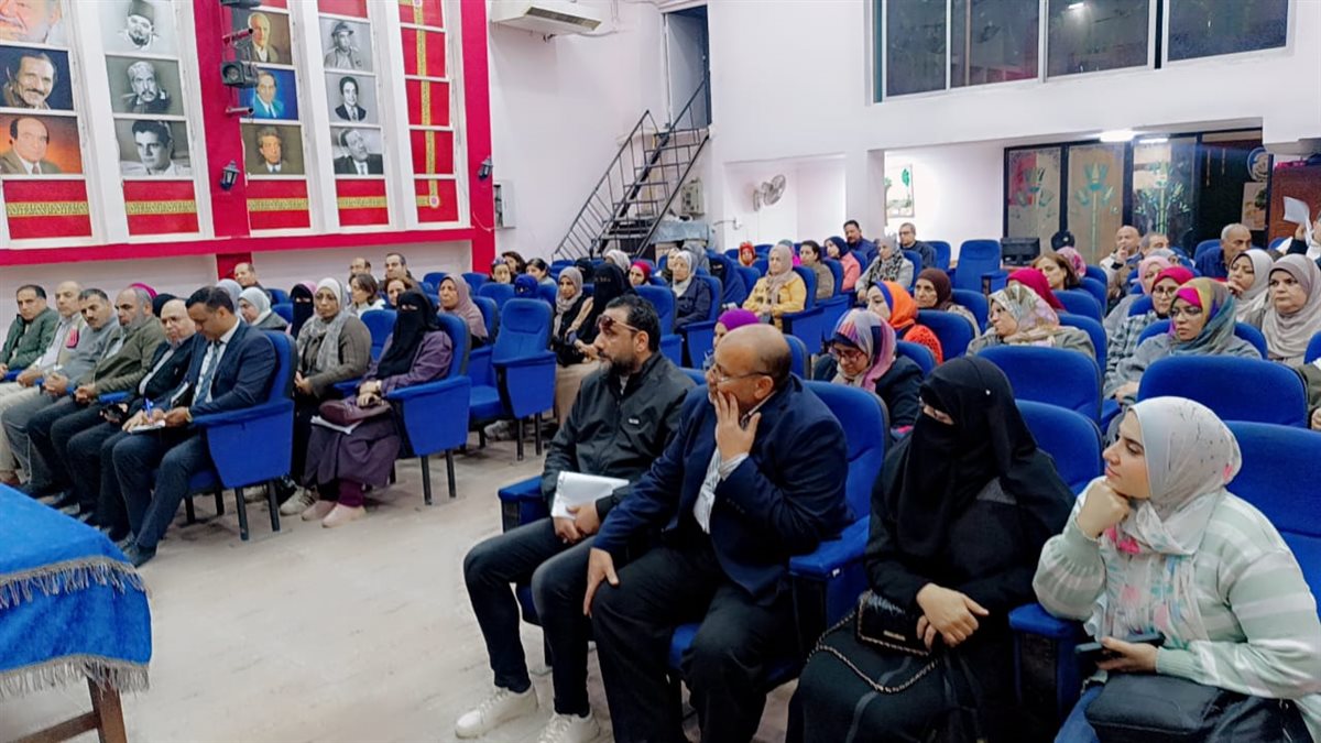 مدير تعليم الفيوم يناقش أهم المشكلات التي تواجه المعلمين خلال الفصل الداسى الثاني ومقترحاتهم للتطوير