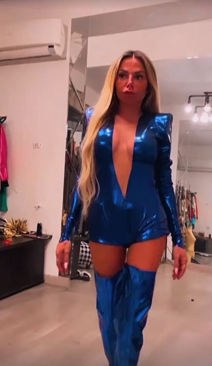رزان مغربي بإطلالة مثيرة للجدل