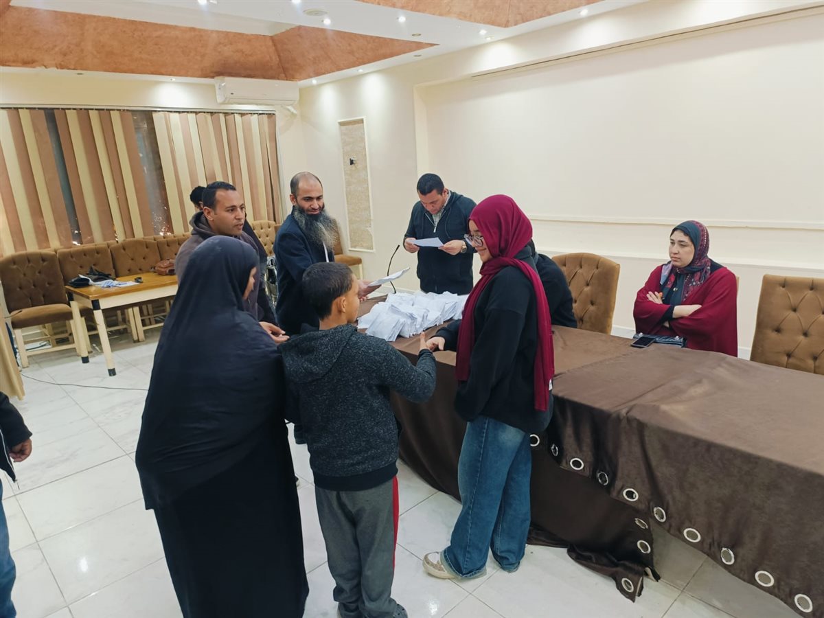 حفل لتوزيع منح مالية ل 201 أسرة ضمن الأسر الأولي بالرعاية بقري ونجوع الفيوم