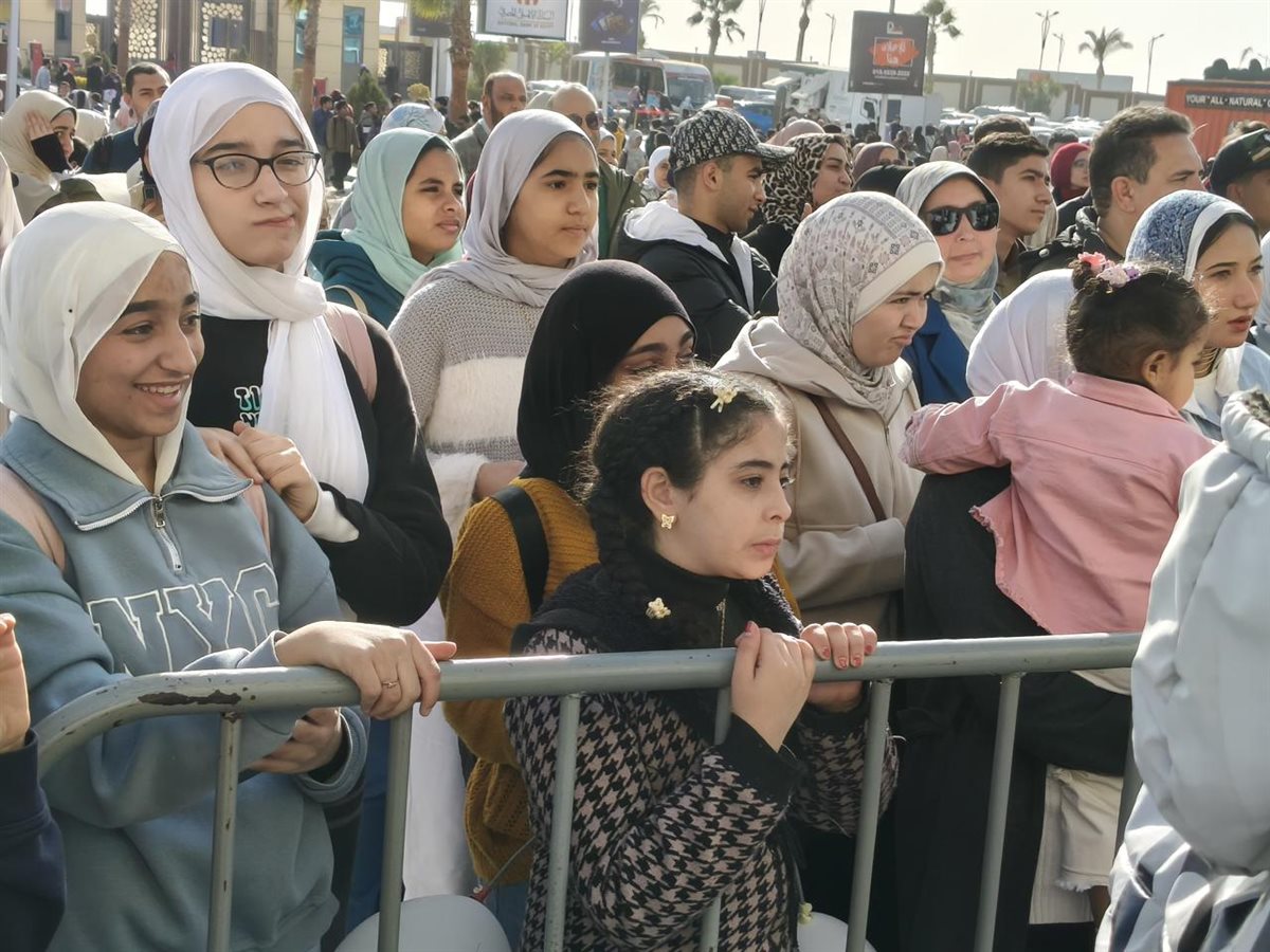 كورال الطفل لثقافة الفيوم يبدع على مسرح معرض القاهرة الدولي للكتاب ويخطف أنظار الجمهور