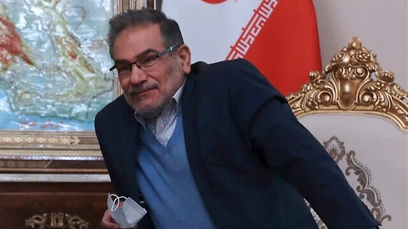 <strong>علي شمخاني</strong>