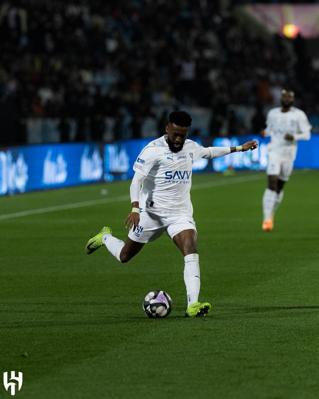 مباراة الهلال و القادسية بالدوري السعودي