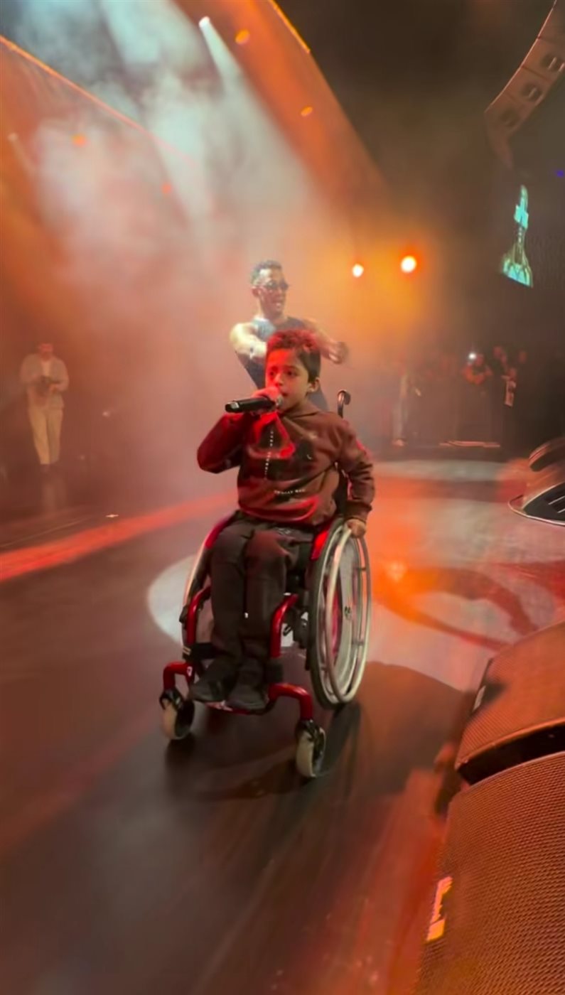 حفل محمد رمضان في هولندا