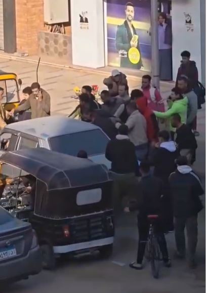 الأمن يفحص فيديو التعدي على سيدة وإدخالها سيارة عنوة بالمعادي&nbsp;