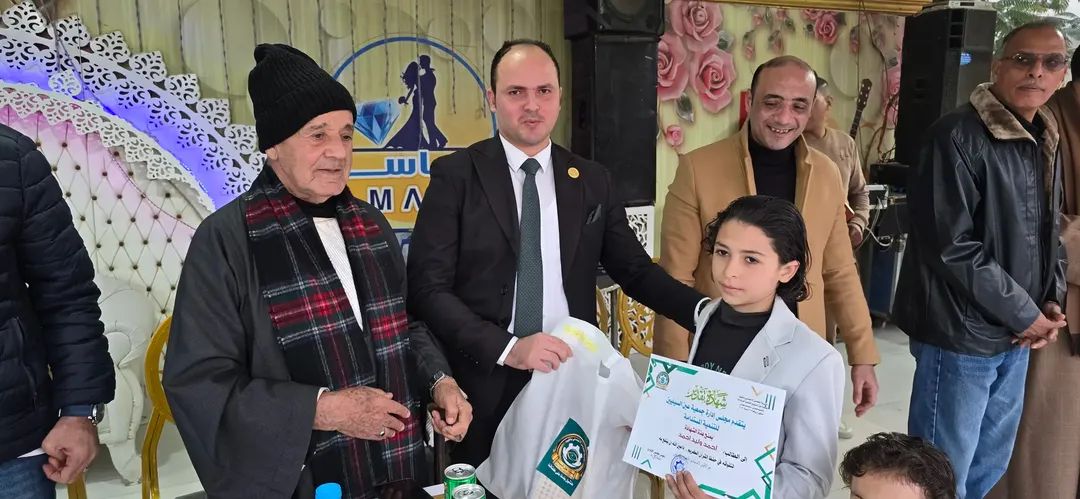 تكريم حفظه القرأن الكريم بأفتتاح جمعية عين السيليين للتنمية المستدامة بالفيوم&nbsp;