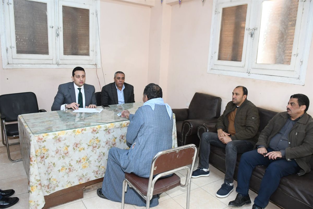 بحث 140 شكوى وطلب بلقاءات لخدمة المواطنين بقرى ومراكز الفيوم
