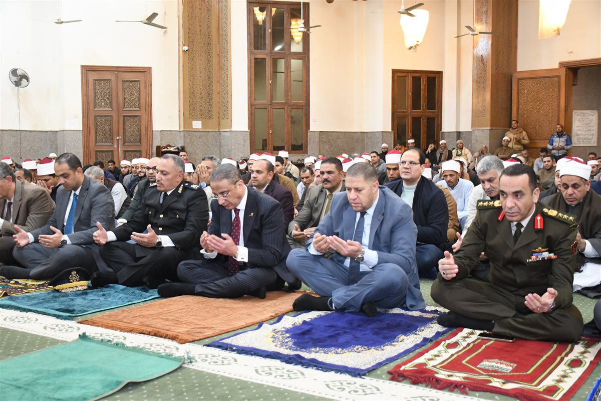محافظ الفيوم يشهد احتفال مديرية الأوقاف بليلة النصف من شعبان