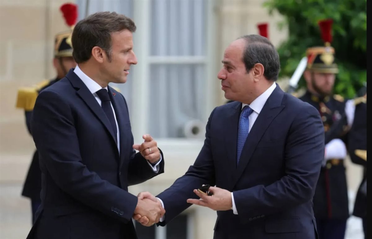 الرئيس السيسي ونظيره الفرنسي