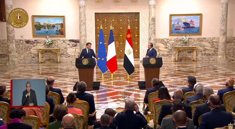 الرئيس السيسي ونظيره الفرنسي