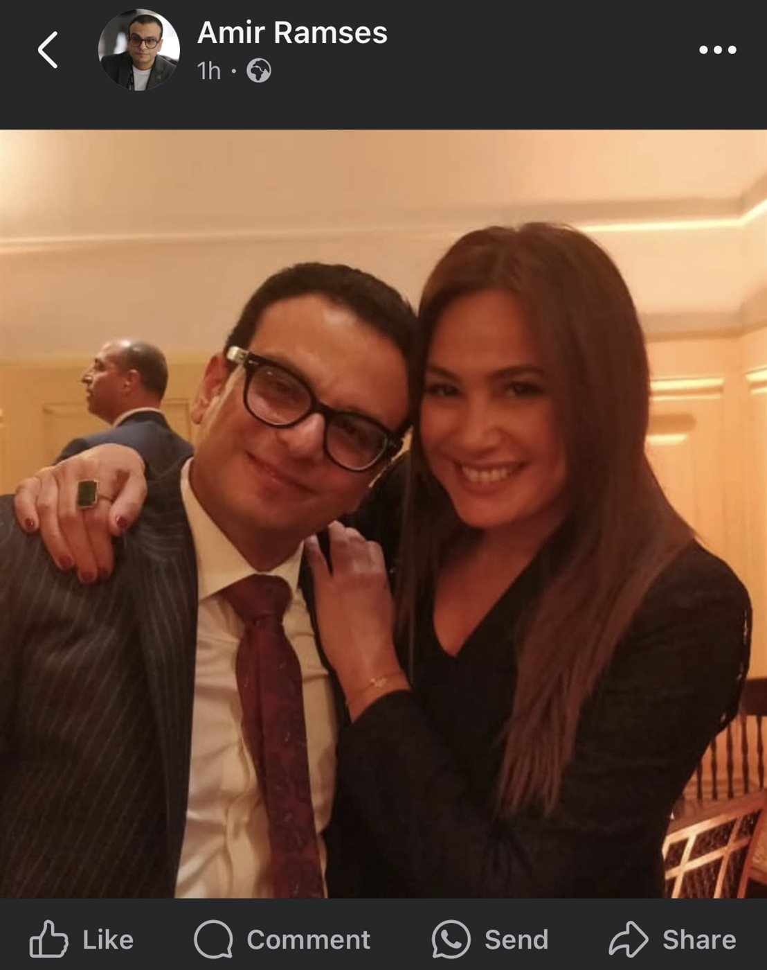 أمير رمسيس بصحبة الفنانة هند صبري