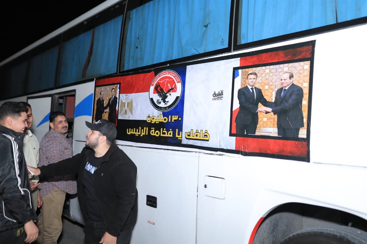 الالاف من أهالي الفيوم يحتشدون الى رفح لدعم القضية الفلسطينية