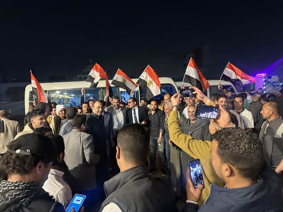 توافد أعداد كبيرة من الجبهة الوطنية انطلاقا إلى رفح لدعم القضية الفلسطينية