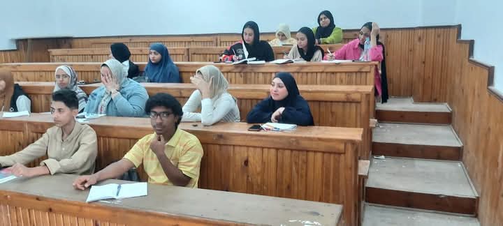 جانب من مجموعات التقوية