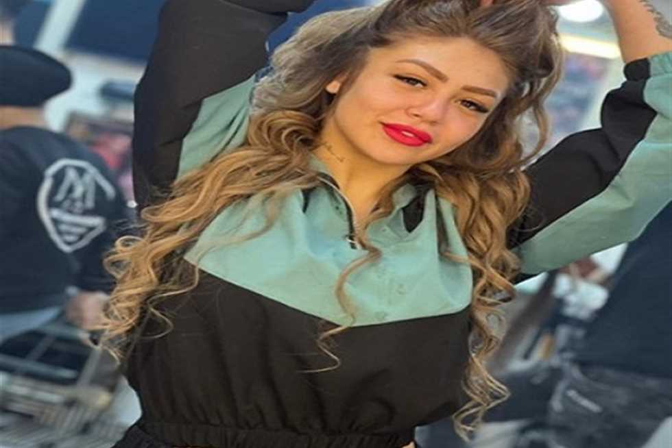 البلوجر هدير عبد الرازق