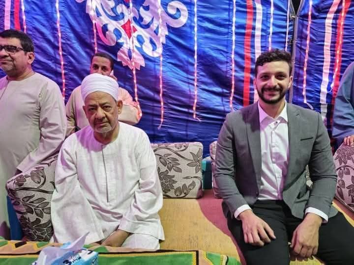 الدكتور أحمد الطيب في خطبة حفيدة شقيقه