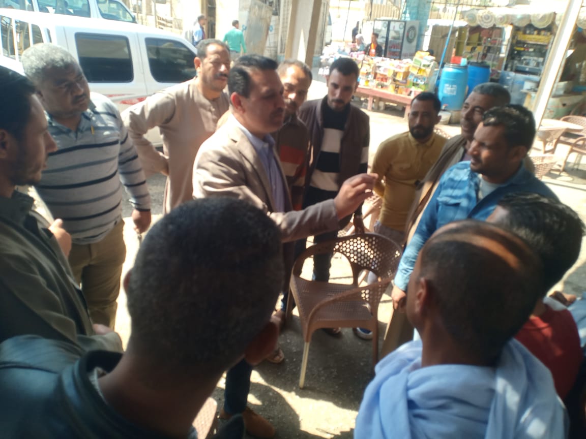 سكرتير عام الفيوم ورئيس مدينة طامية لتفقد مجمع المواقف ومحطات الواقود