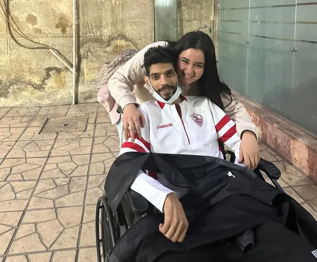 شيكا وزوجته