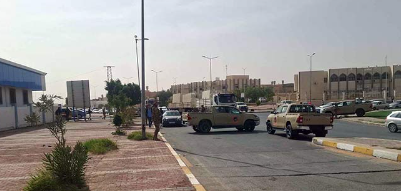 <strong>وصول جثمان سيف الإسلام القذافي إلى بني وليد</strong>