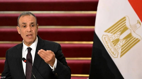 <strong>الدكتور بدر عبد العاطي</strong>