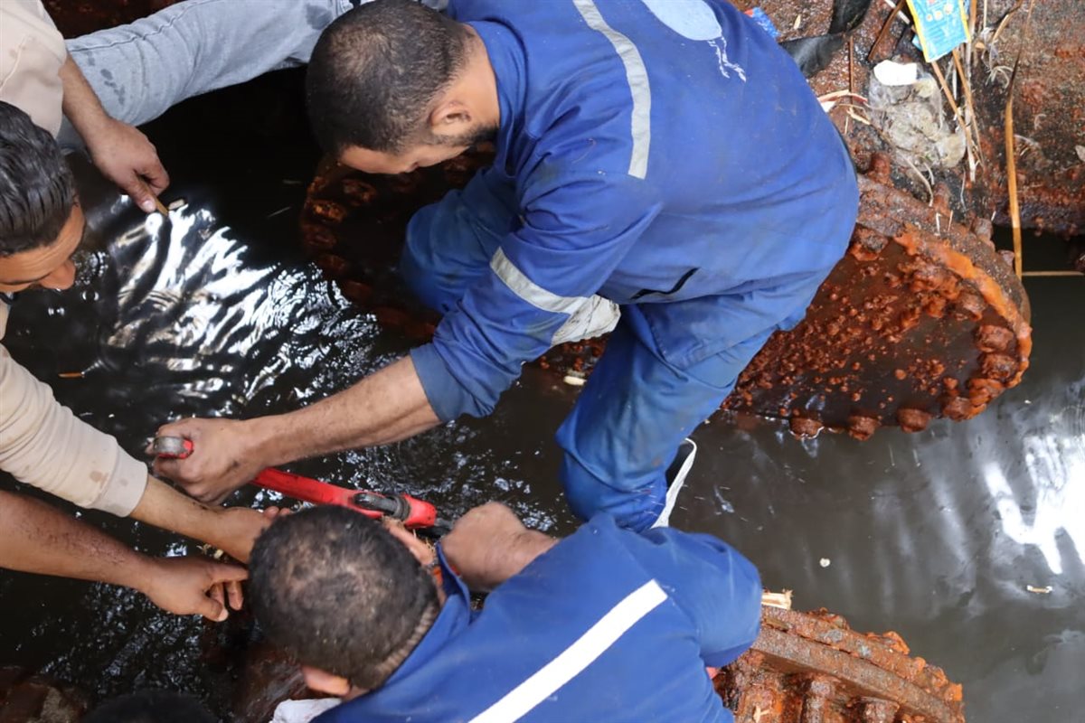 جولة ميدانية لرئيس مياه الفيوم لضبط ضغوط المياه بسنورس بالفيوم&nbsp;